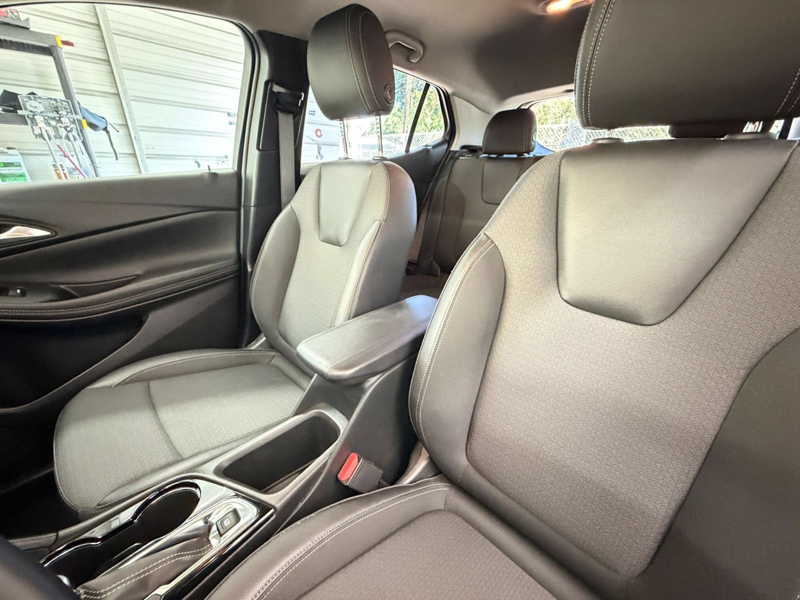 Thumbnail: 2025 Buick Encore GX - 34