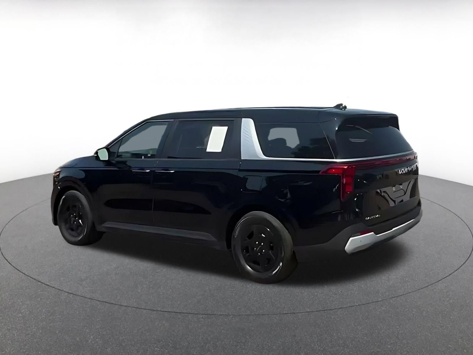 Thumbnail: 2026 Kia Carnival - 9