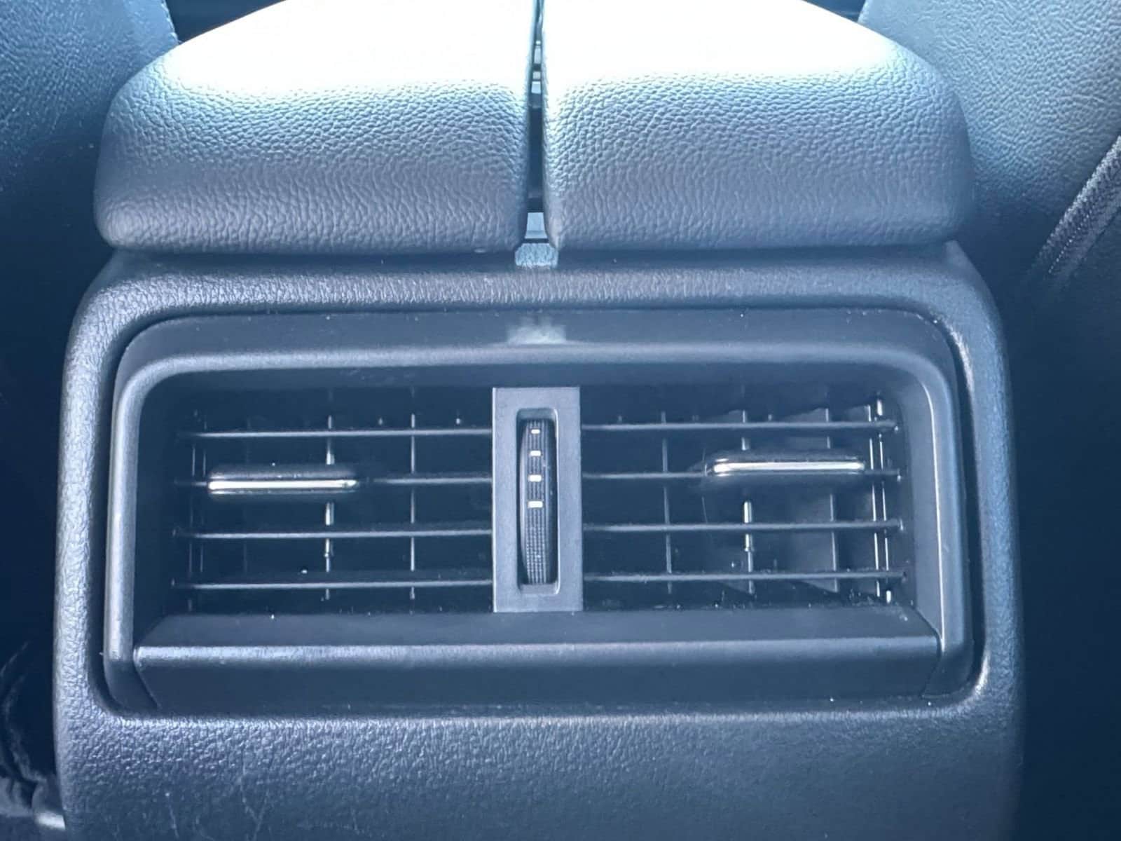 Thumbnail: 2025 Mazda CX-50 - 23