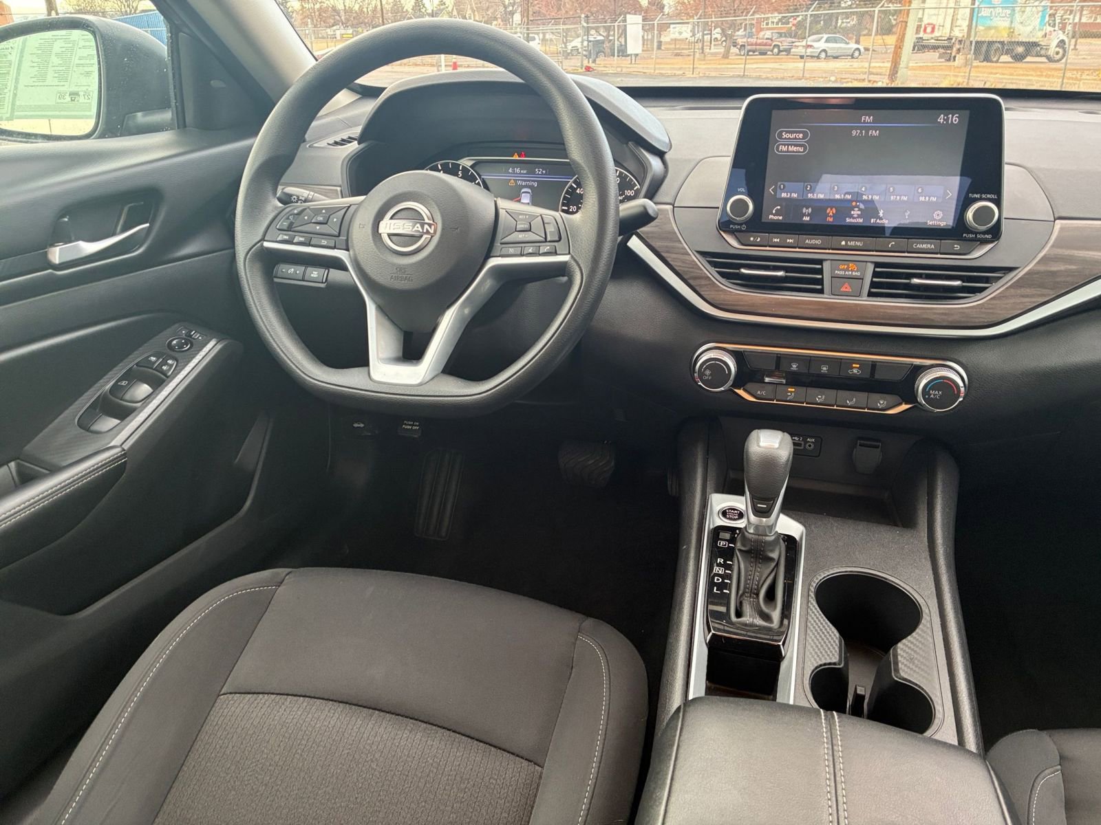 Thumbnail: 2025 Nissan Altima - 33