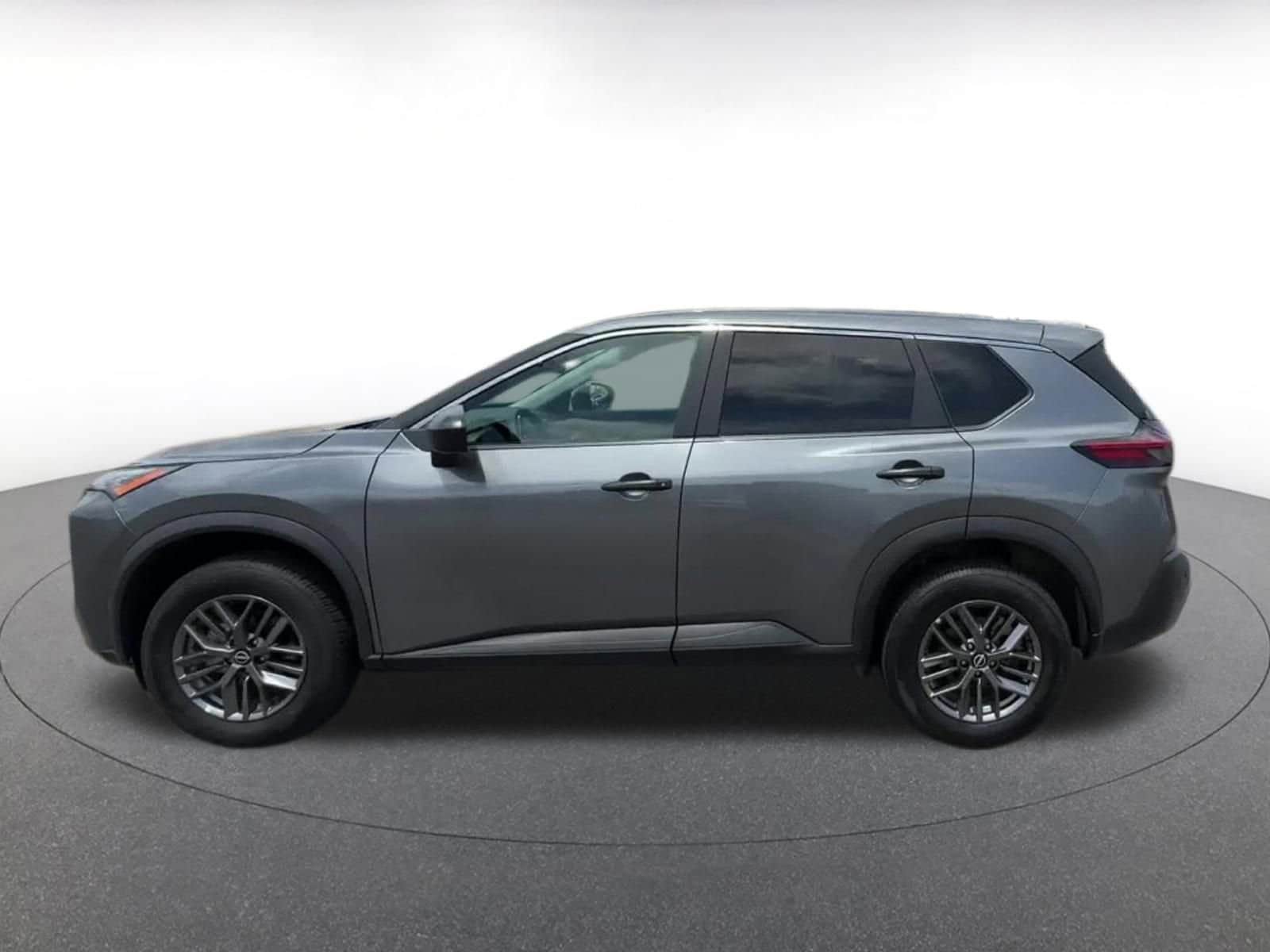 2023 Nissan Rogue S 8