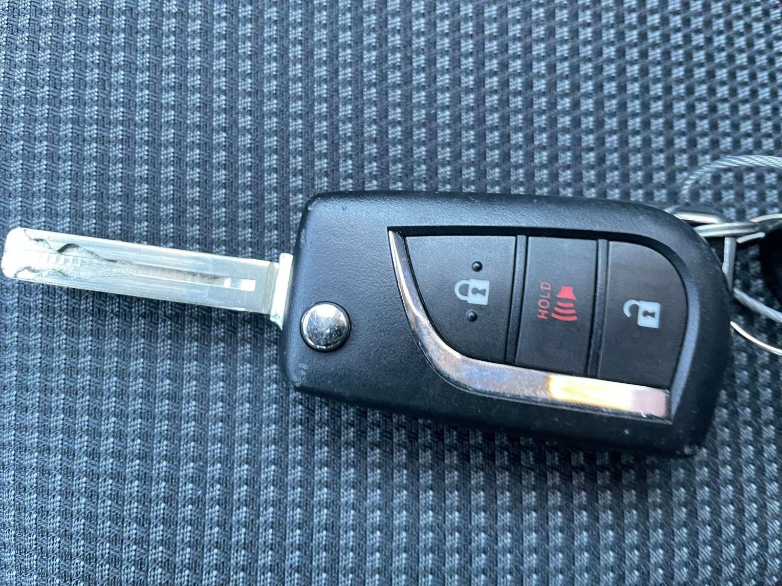 Thumbnail: 2025 Toyota RAV4 - 22