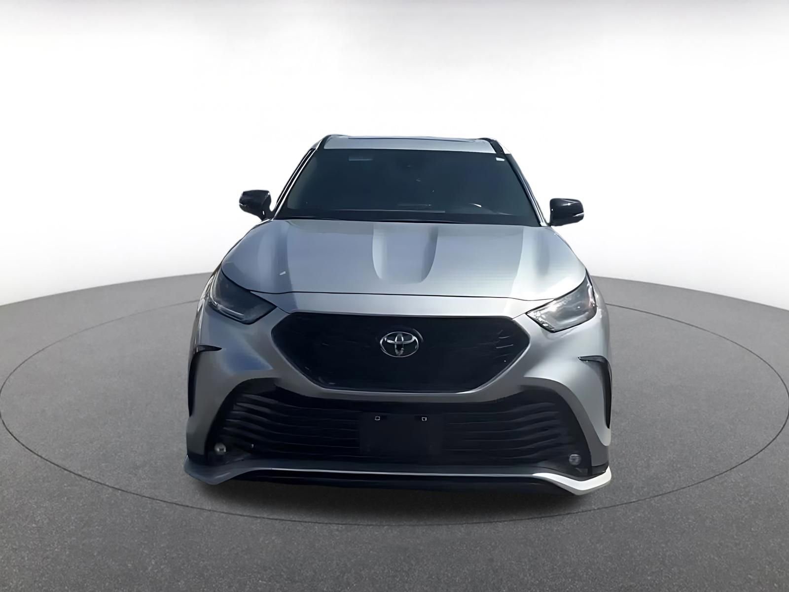 Thumbnail: 2025 Toyota Highlander - 4