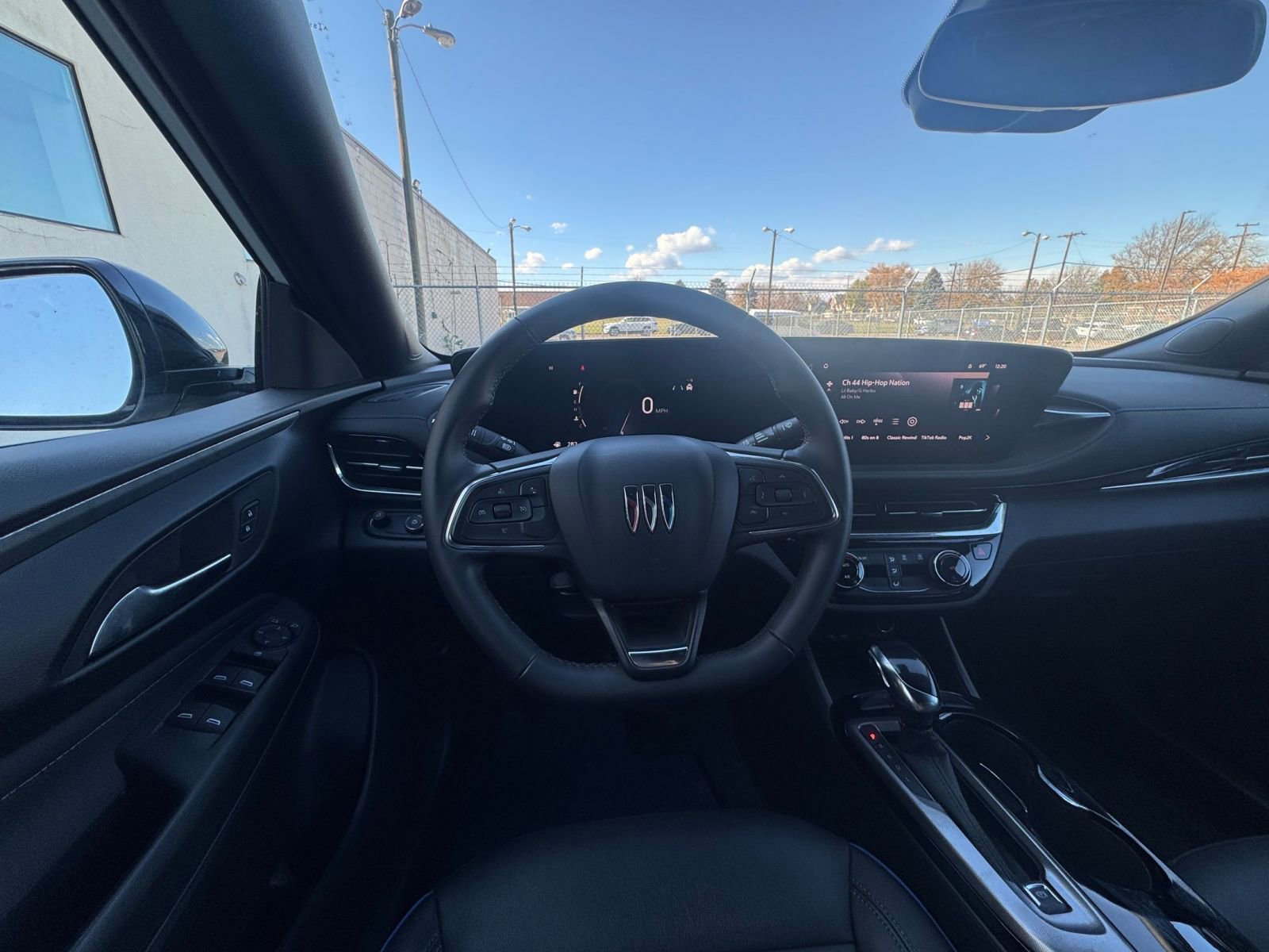 Thumbnail: 2025 Buick Envista - 32