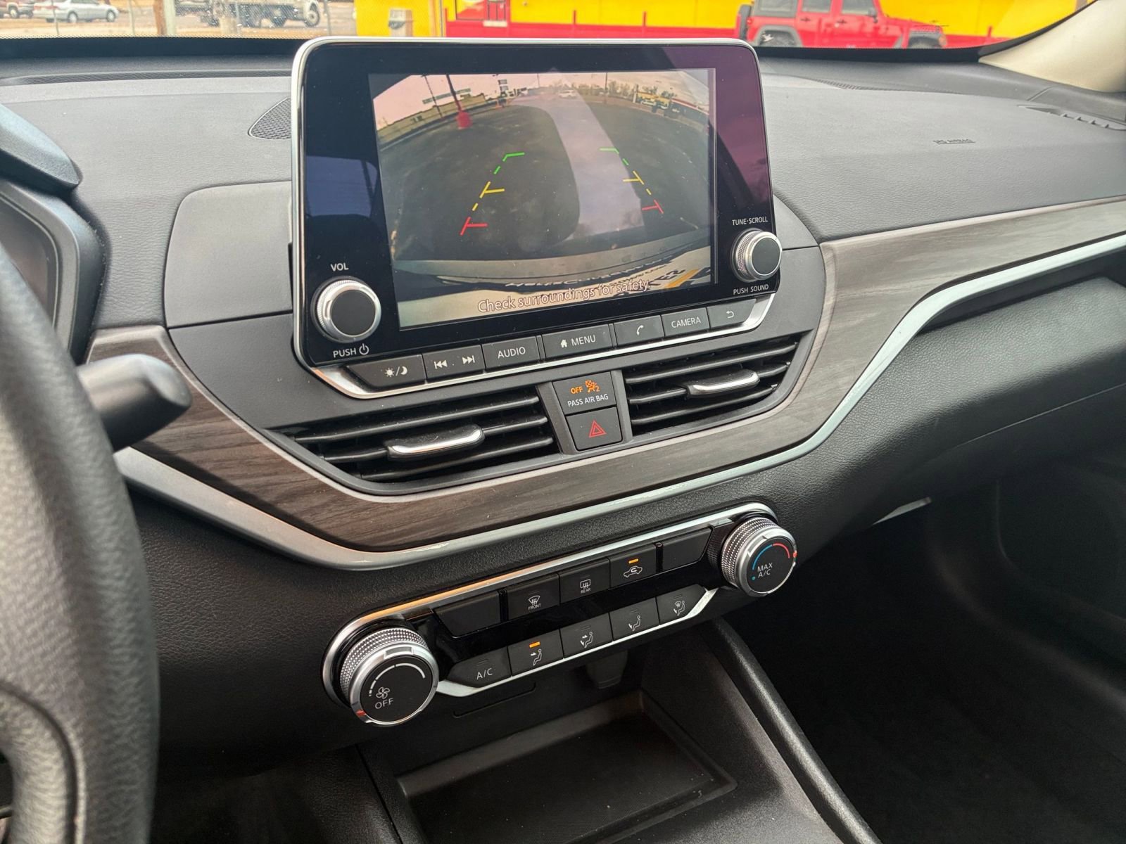 Thumbnail: 2025 Nissan Altima - 22