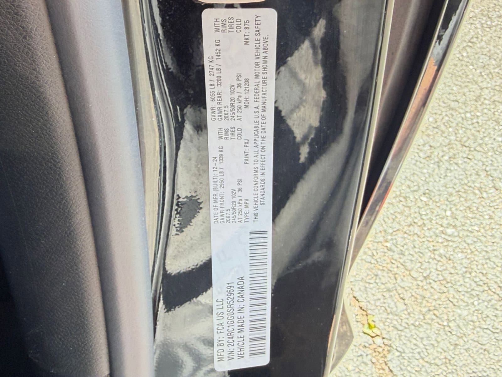 Thumbnail: 2025 Chrysler Pacifica - 29