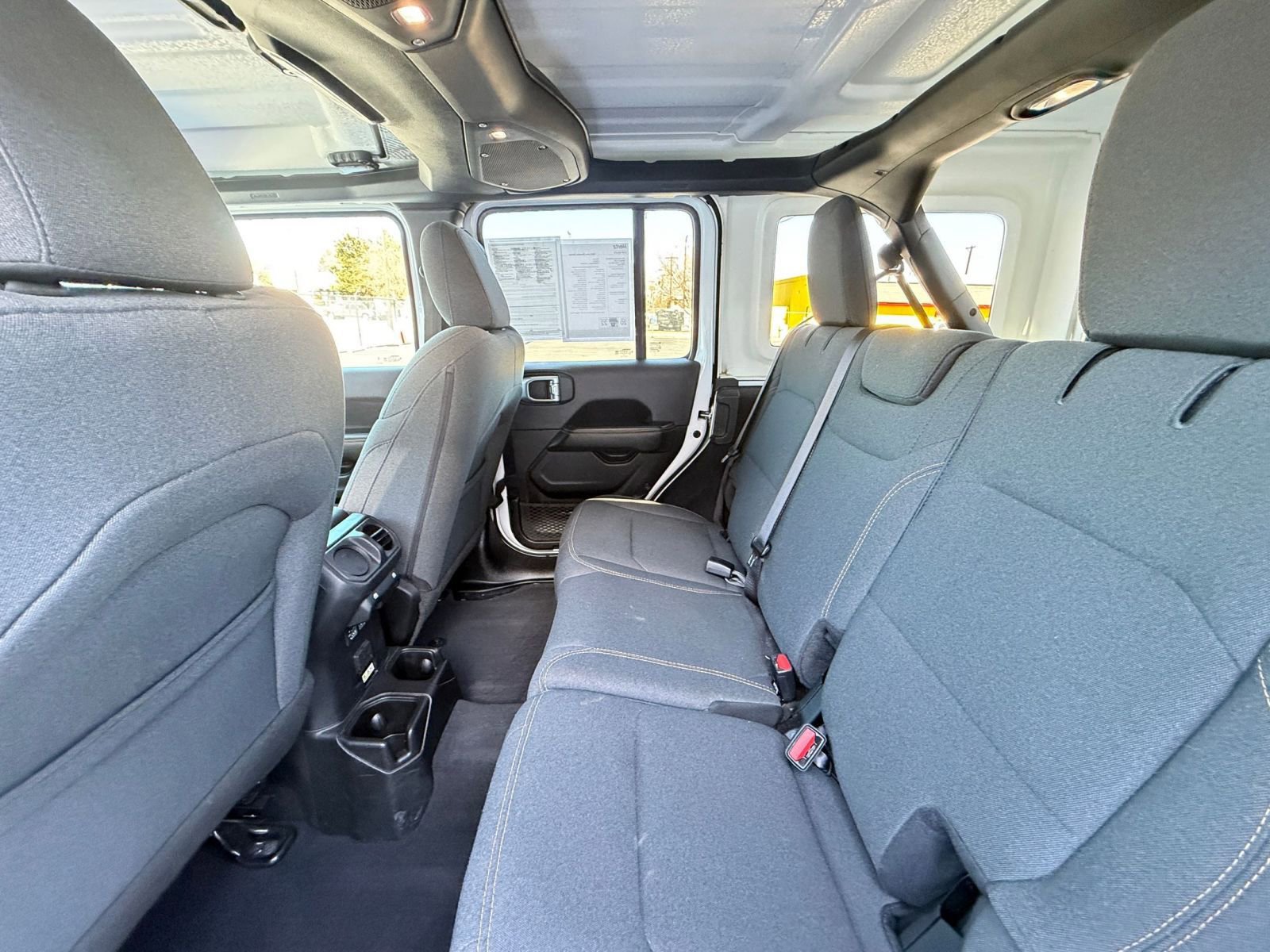 Thumbnail: 2025 Jeep Wrangler - 25