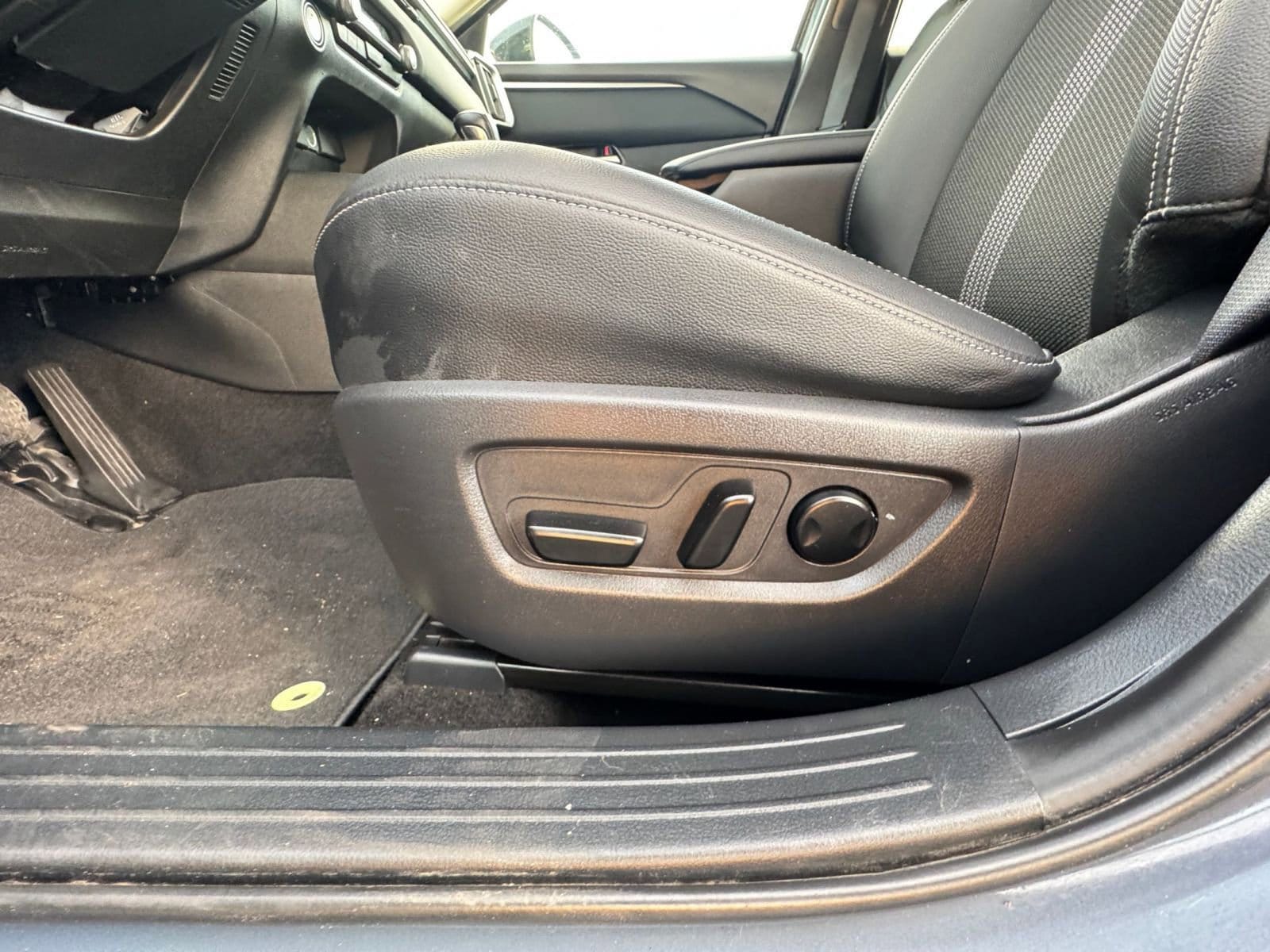 Thumbnail: 2025 Mazda CX-50 - 23