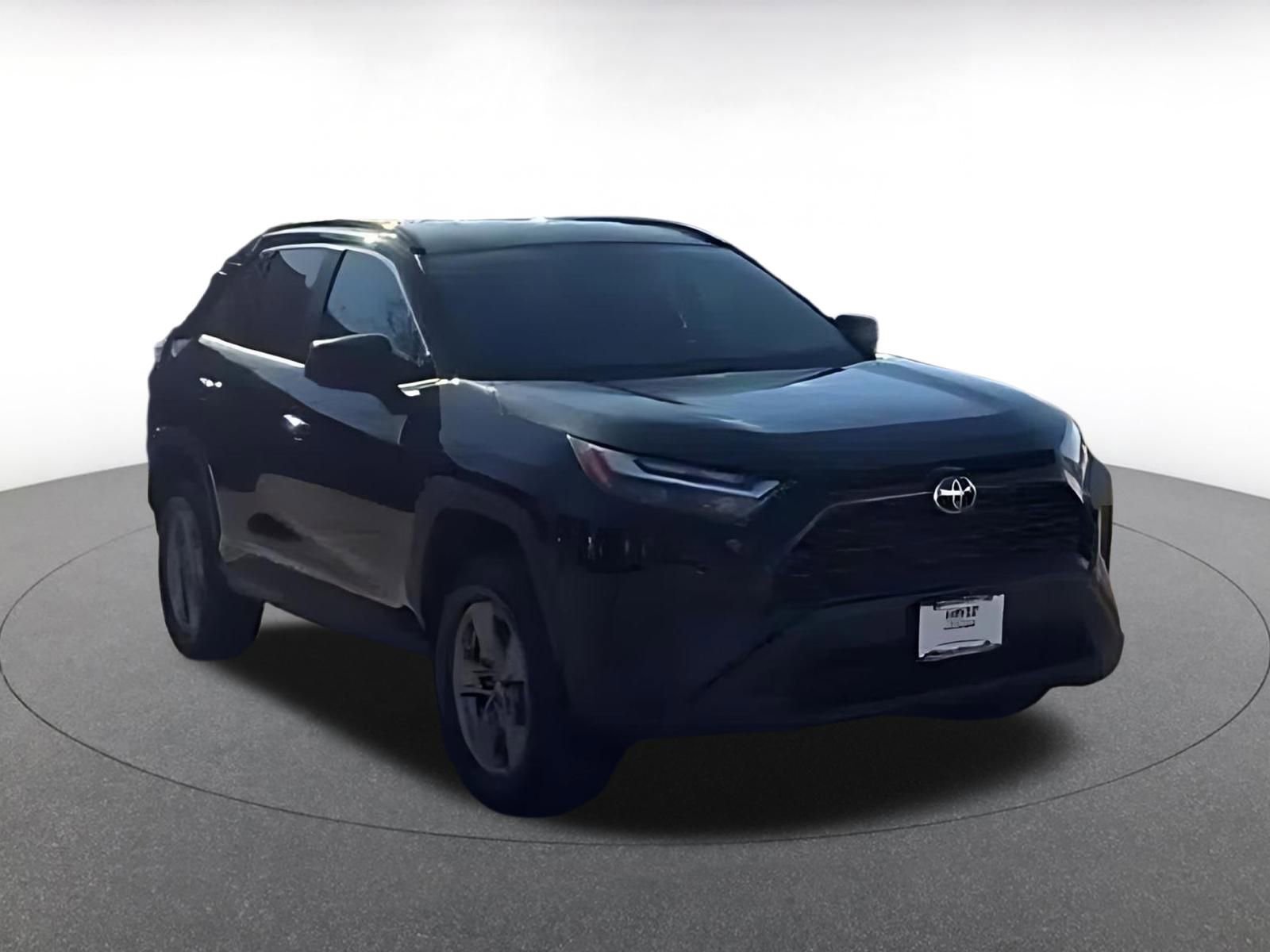 Thumbnail: 2025 Toyota RAV4 - 14