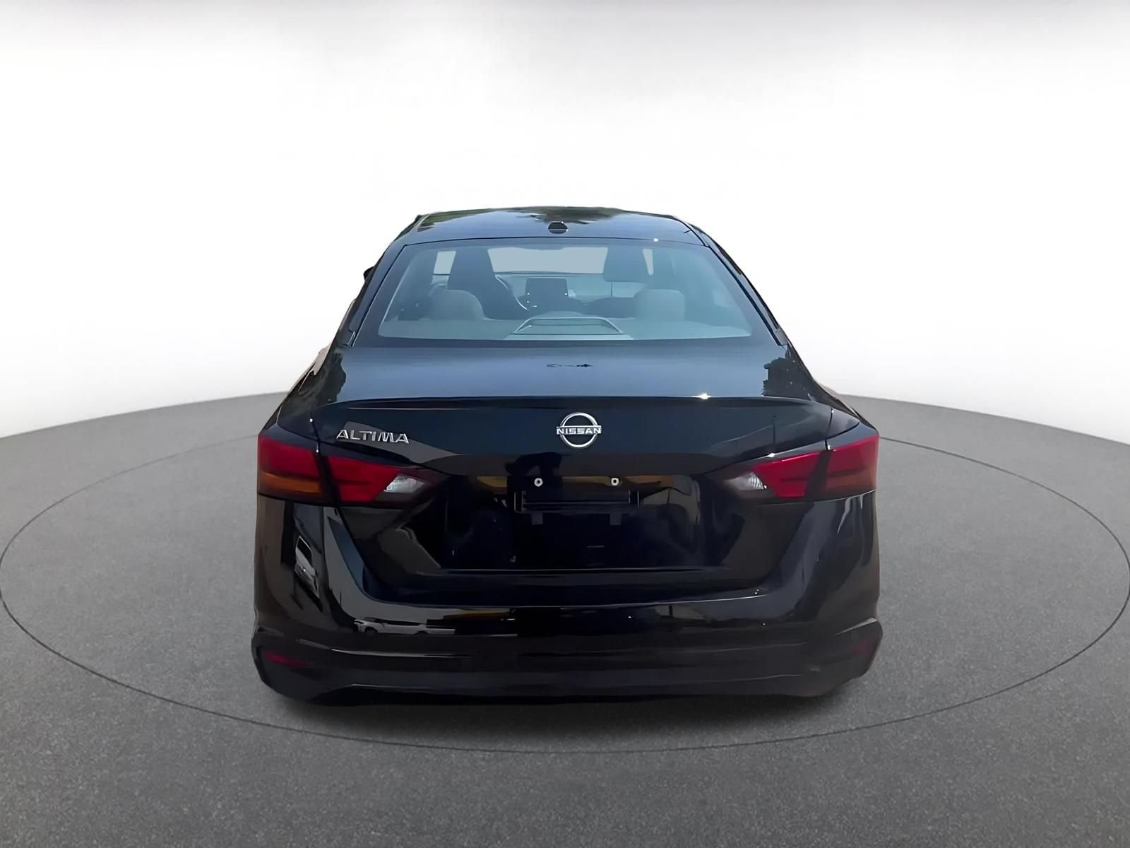 Thumbnail: 2025 Nissan Altima - 12