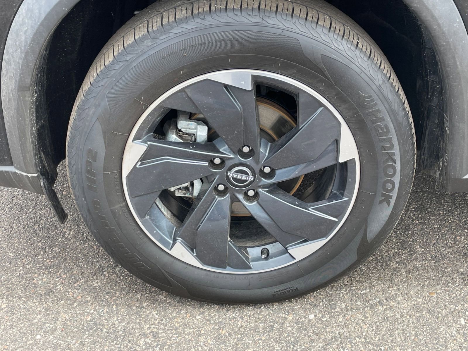 Thumbnail: 2025 Nissan Rogue - 32