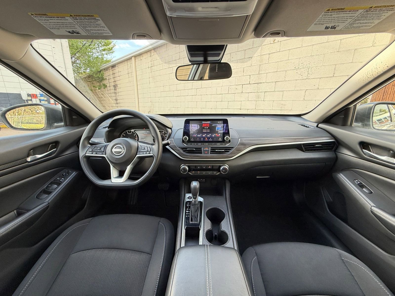 Thumbnail: 2025 Nissan Altima - 31