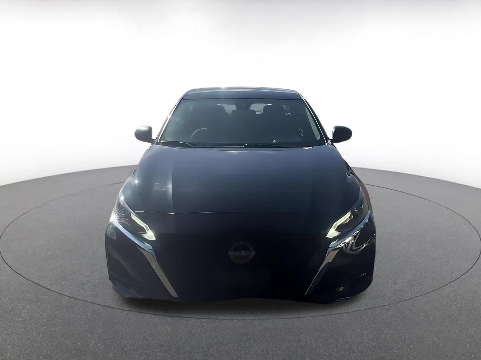 Thumbnail: 2025 Nissan Altima - 4