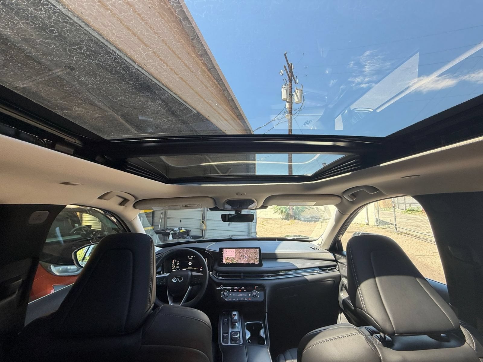 Thumbnail: 2026 INFINITI QX60 - 32