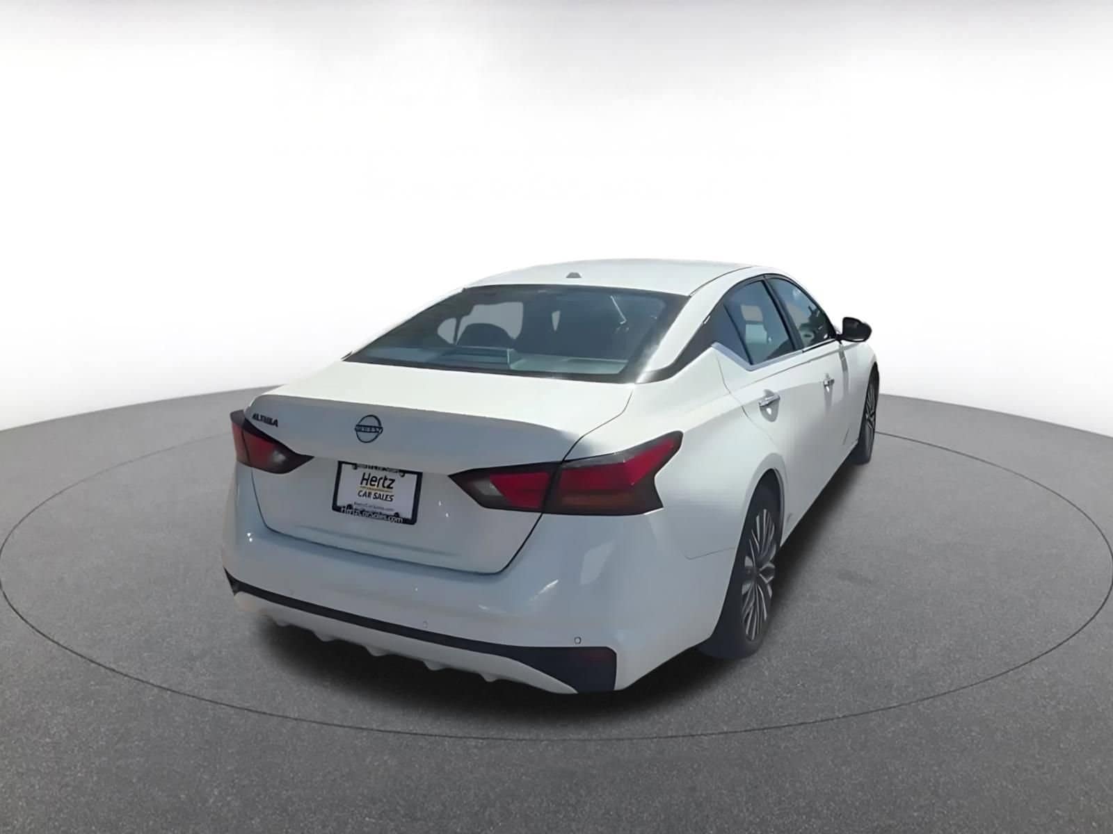 Thumbnail: 2025 Nissan Altima - 12