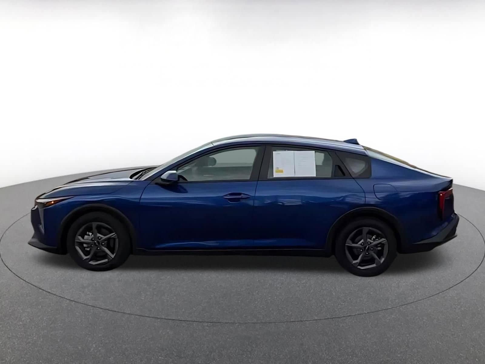 Thumbnail: 2025 Kia K4 - 10