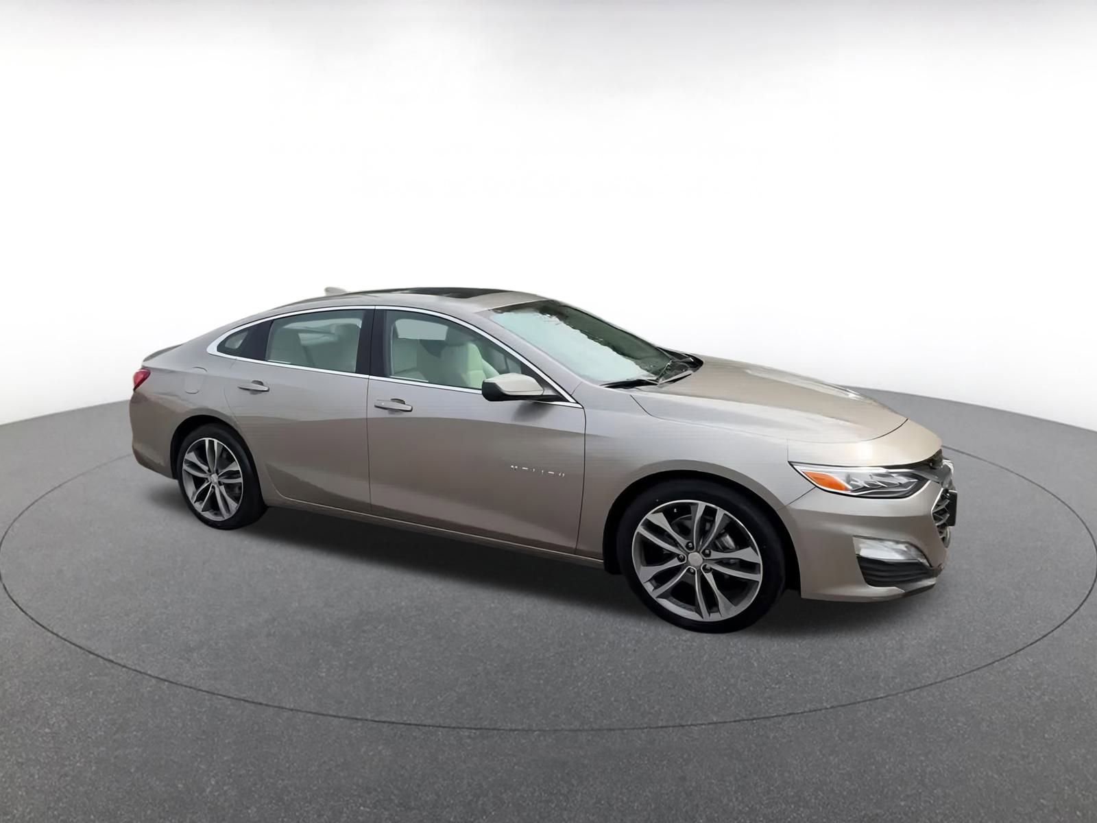 Thumbnail: 2024 Chevrolet Malibu - 2