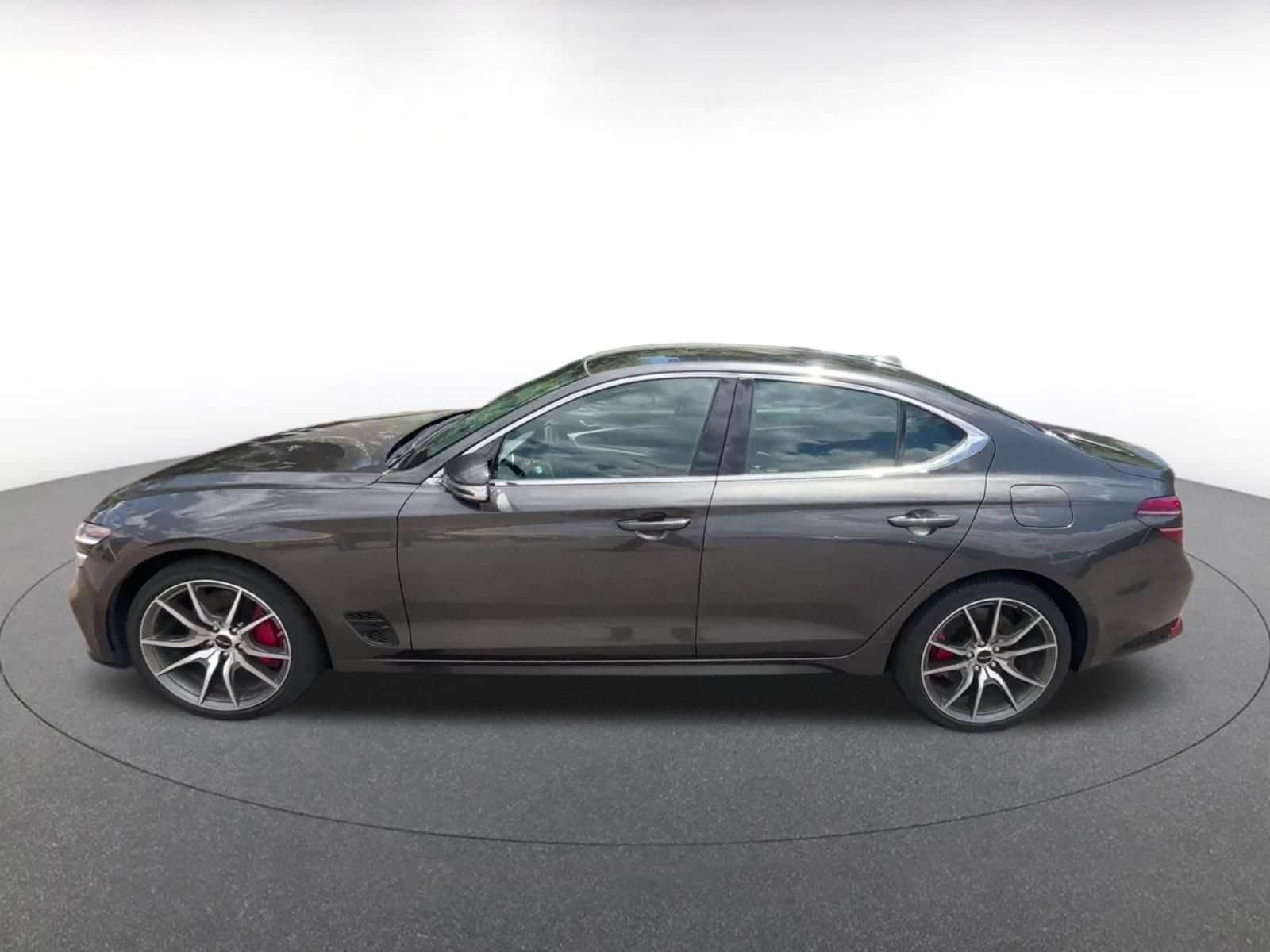 Thumbnail: 2025 Genesis G70 - 9
