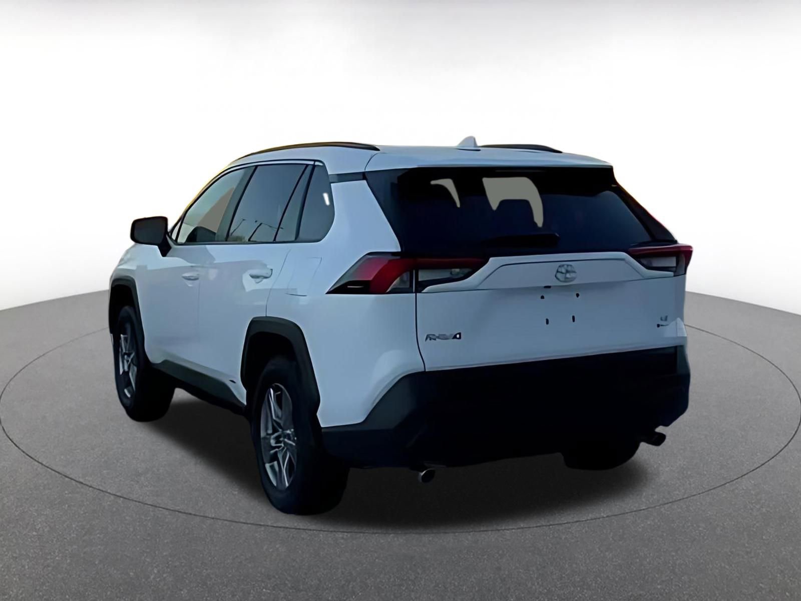 Thumbnail: 2025 Toyota RAV4 - 12