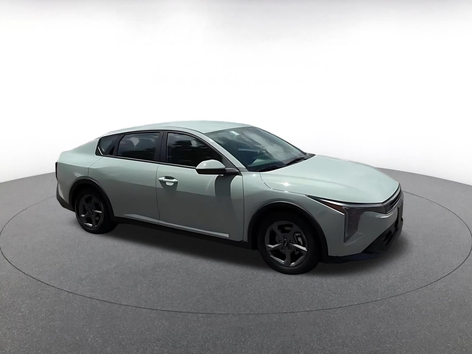 Thumbnail: 2025 Kia K4 - 2