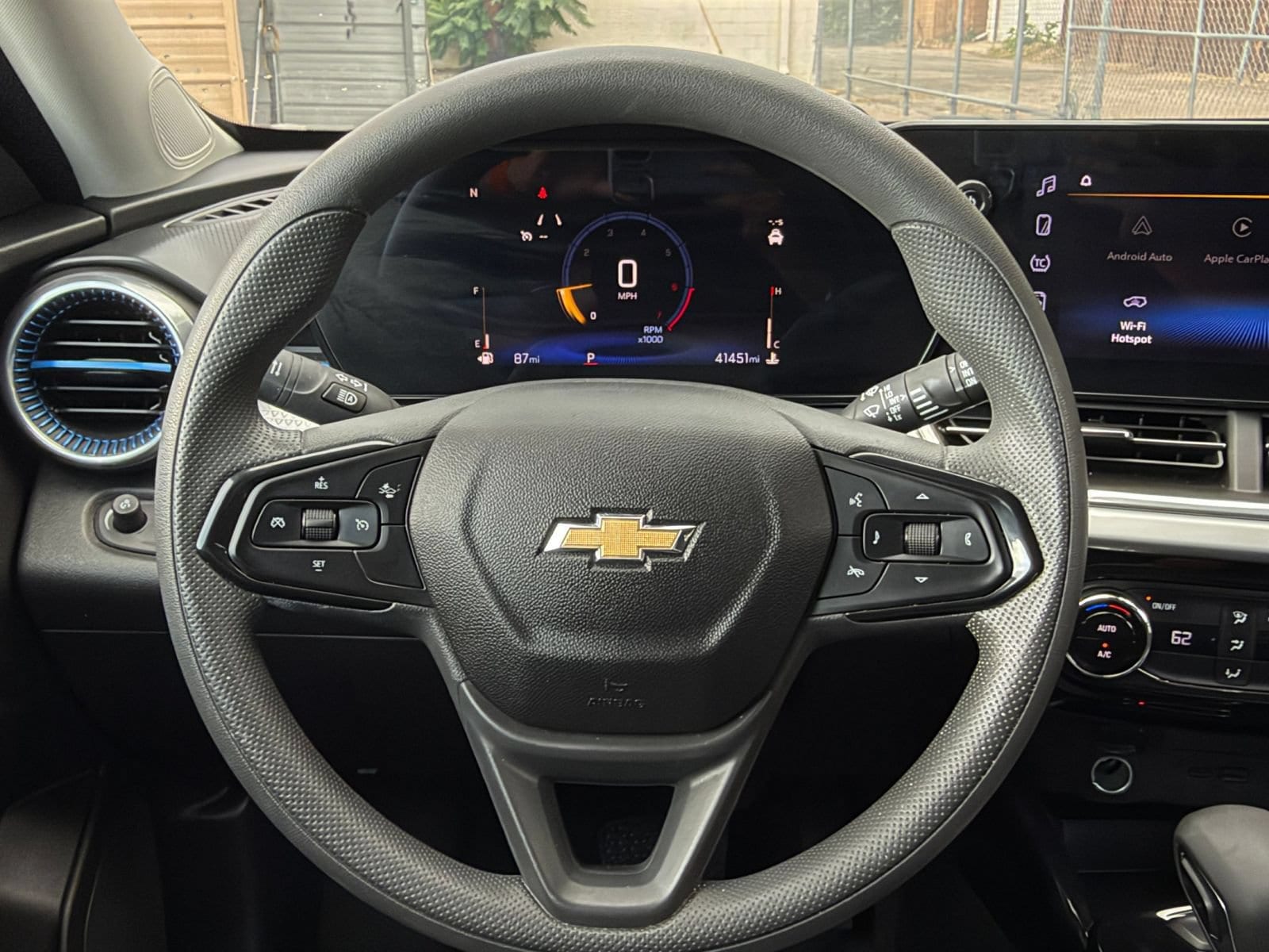 Thumbnail: 2025 Chevrolet Trax - 27