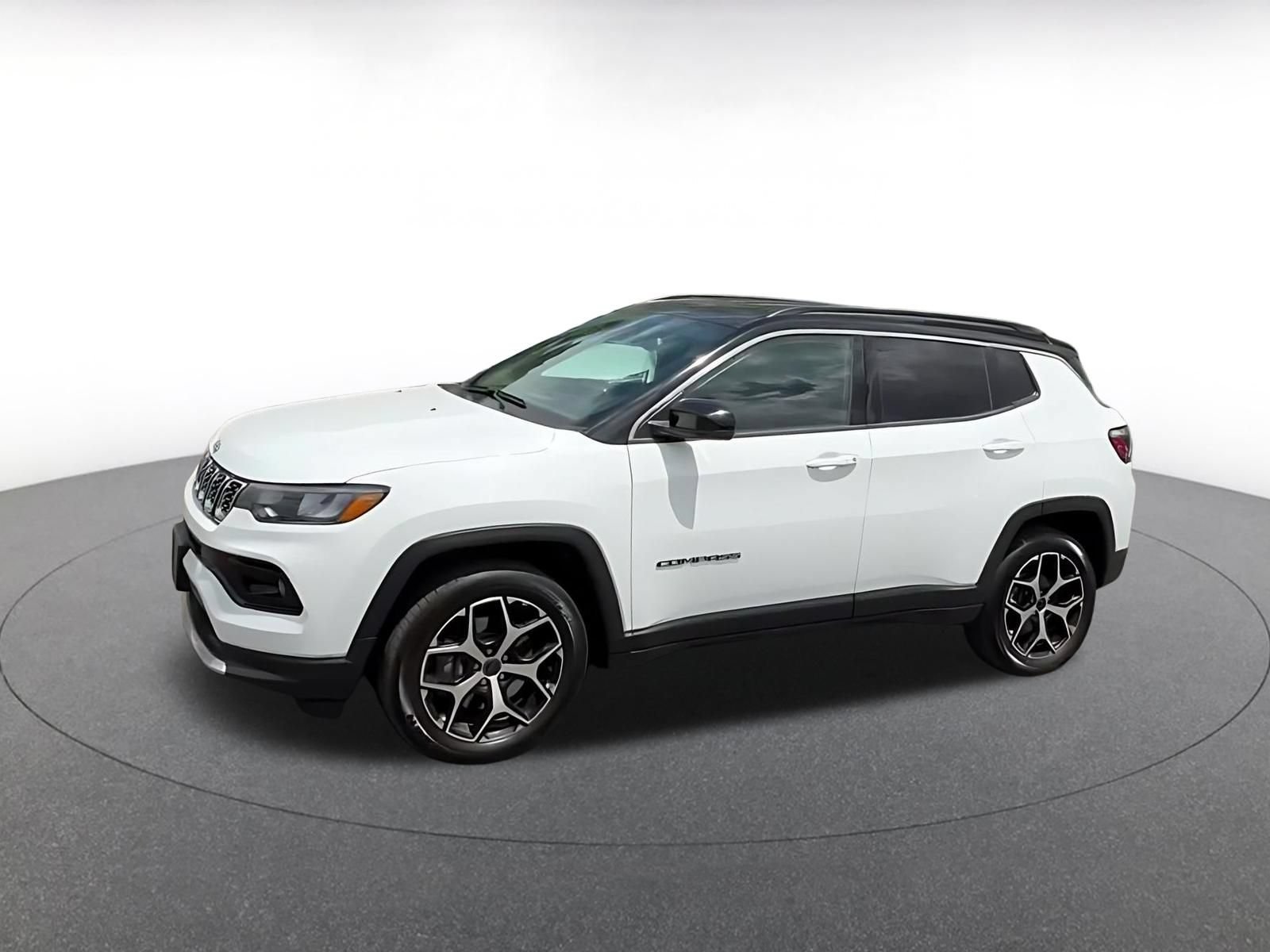 Thumbnail: 2025 Jeep Compass - 8