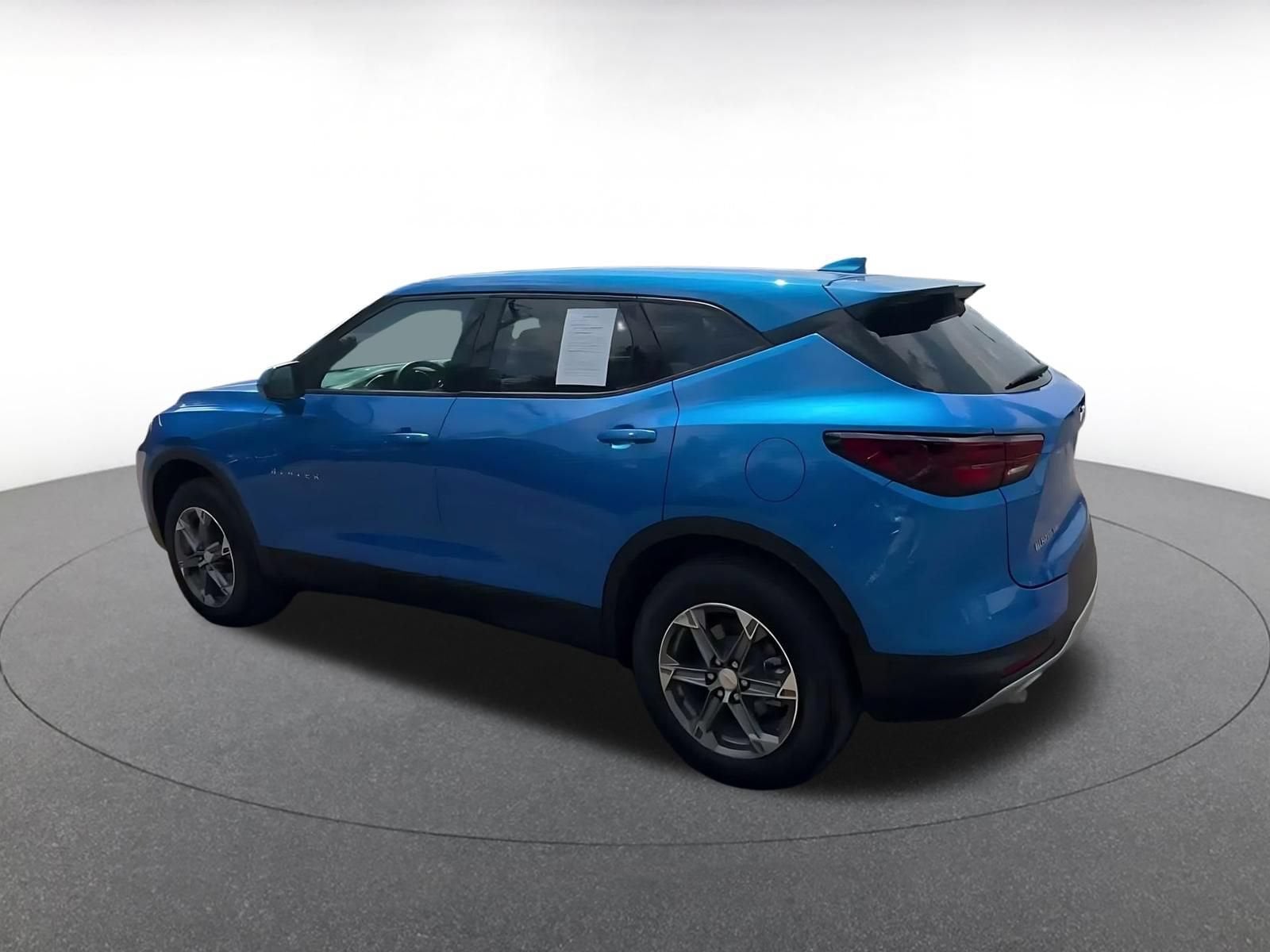 Thumbnail: 2026 Chevrolet Blazer - 8