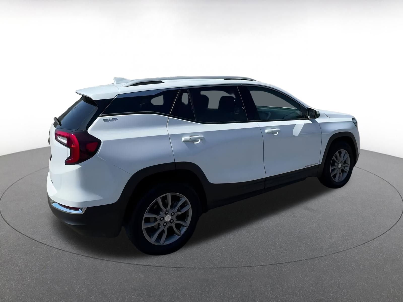 Thumbnail: 2024 GMC Terrain - 15