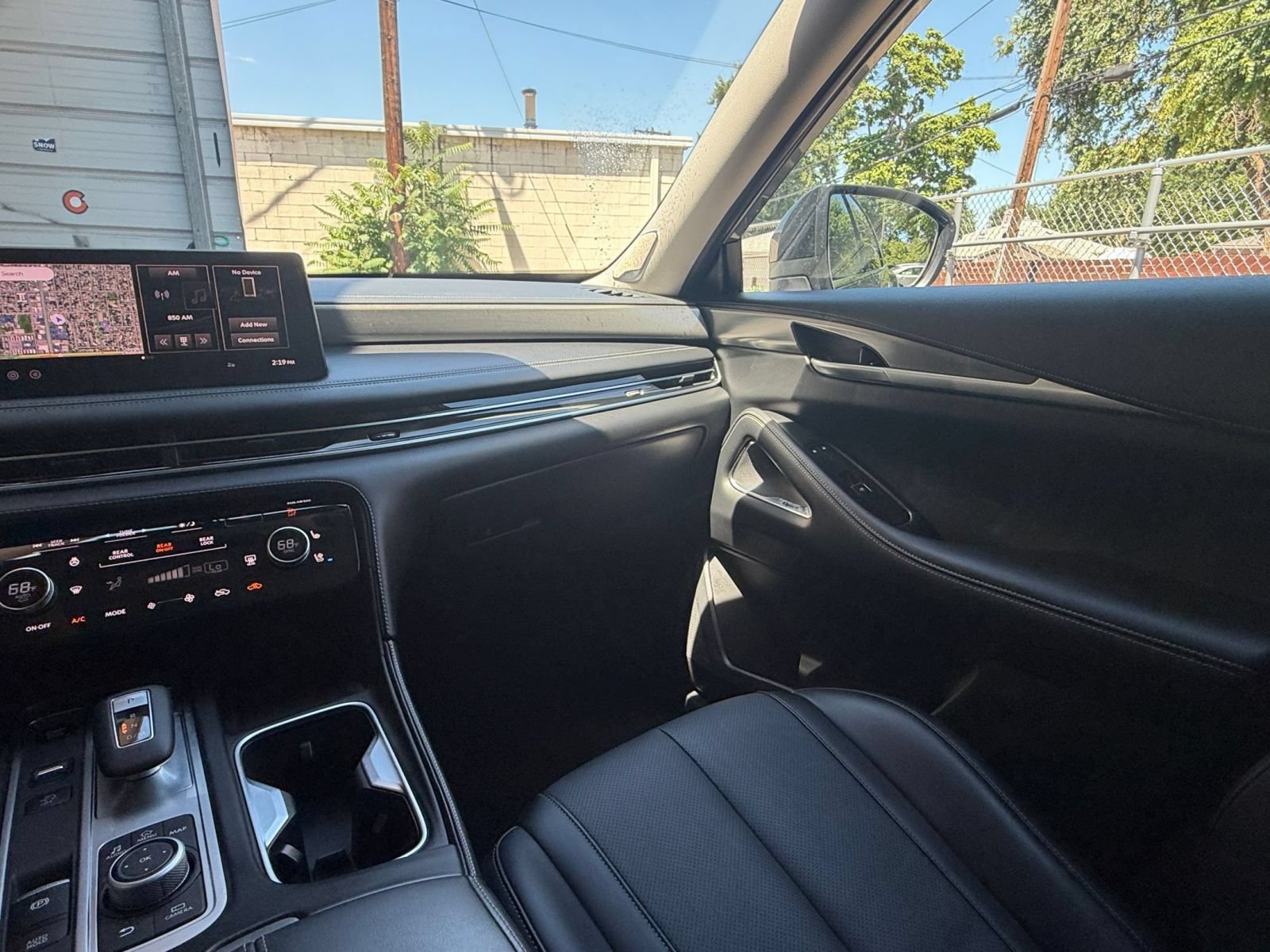 Thumbnail: 2026 INFINITI QX60 - 35