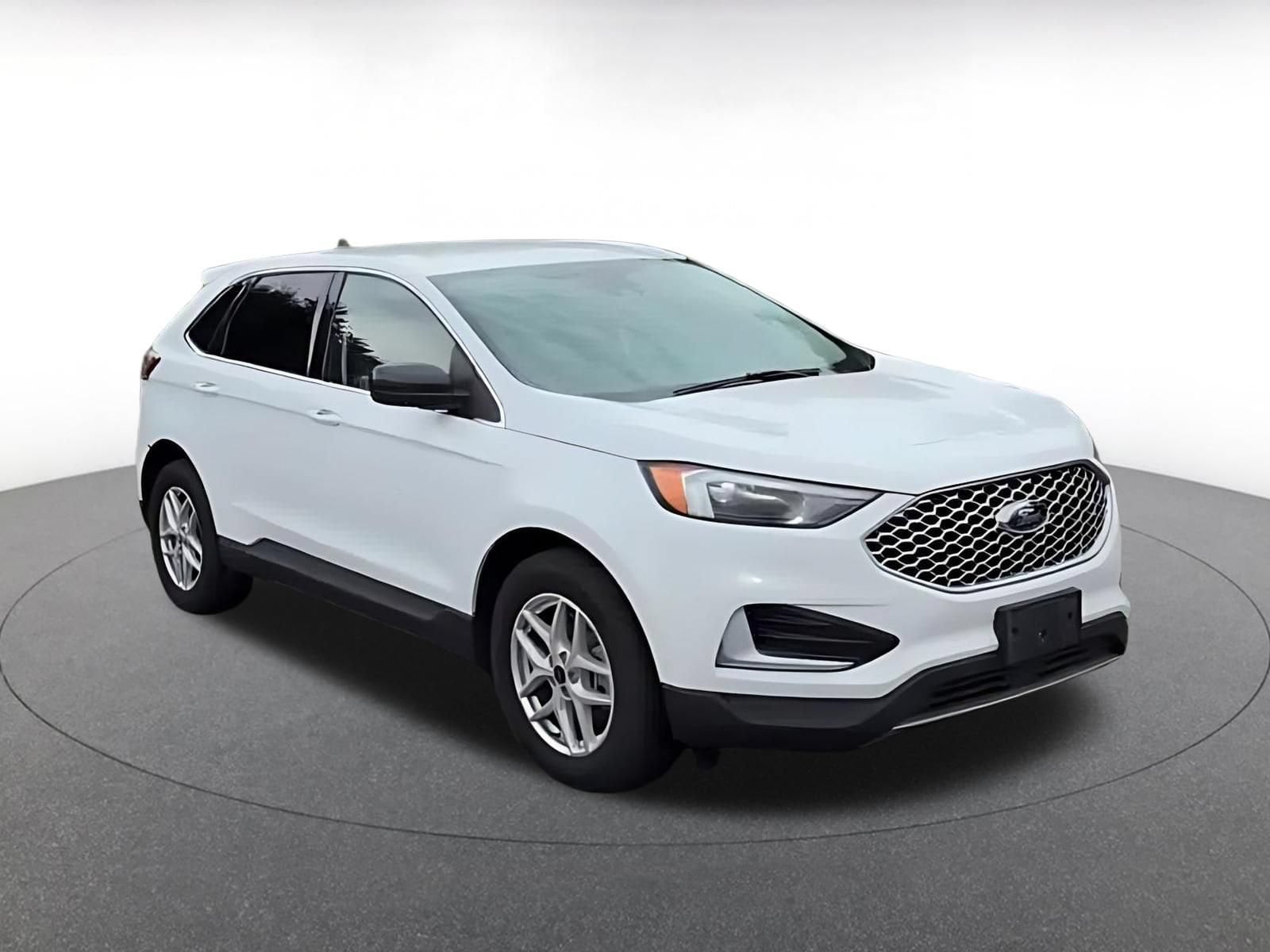 Thumbnail: 2024 Ford Edge - 3