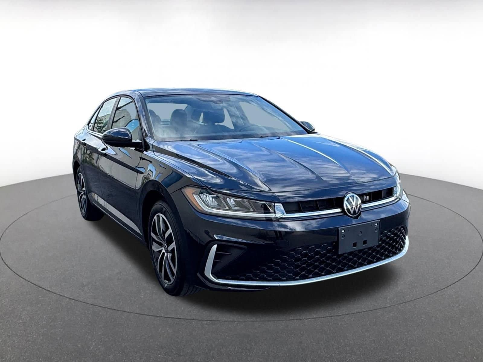 Thumbnail: 2025 Volkswagen Jetta - 1