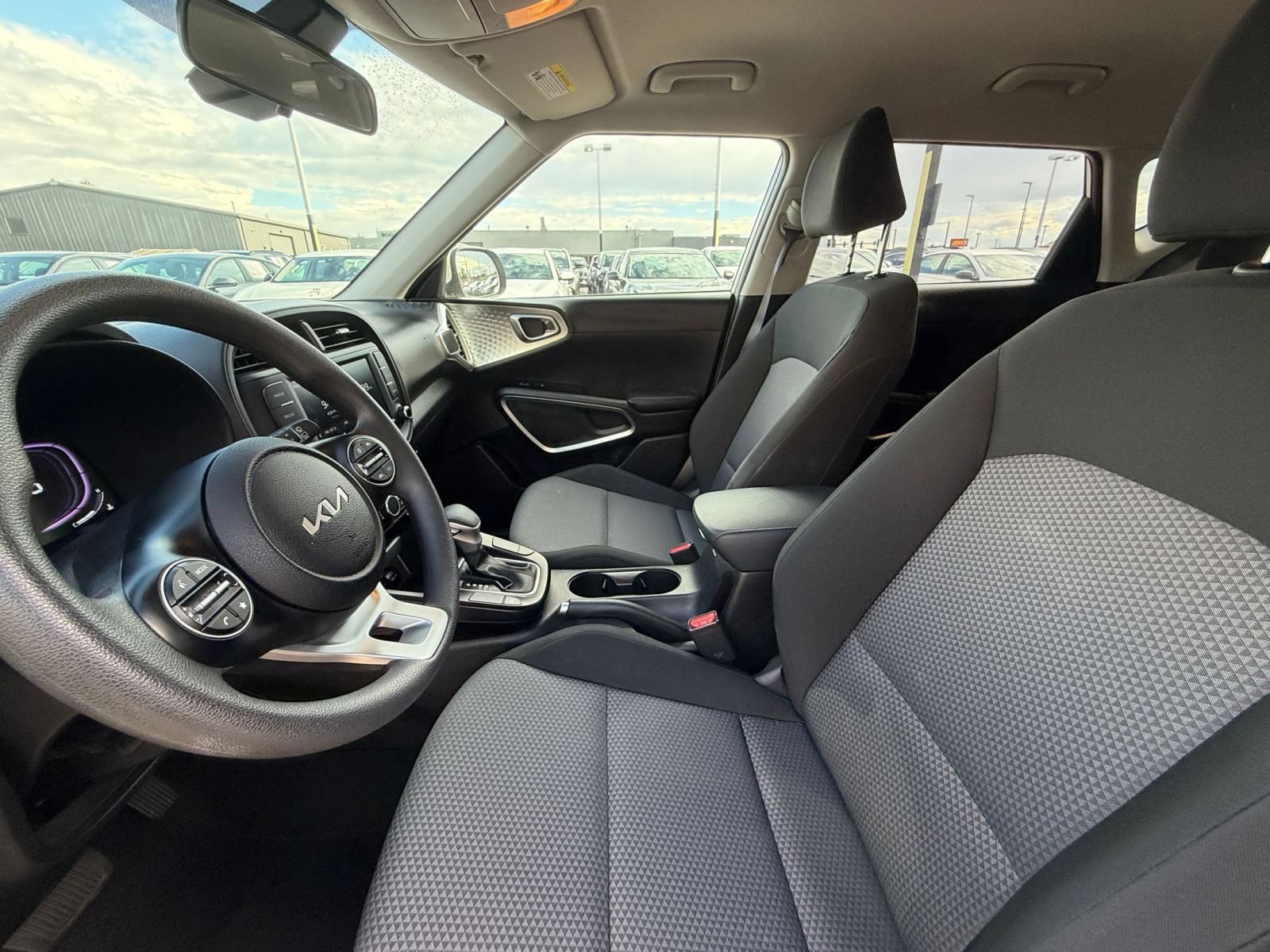Thumbnail: 2025 Kia Soul - 24