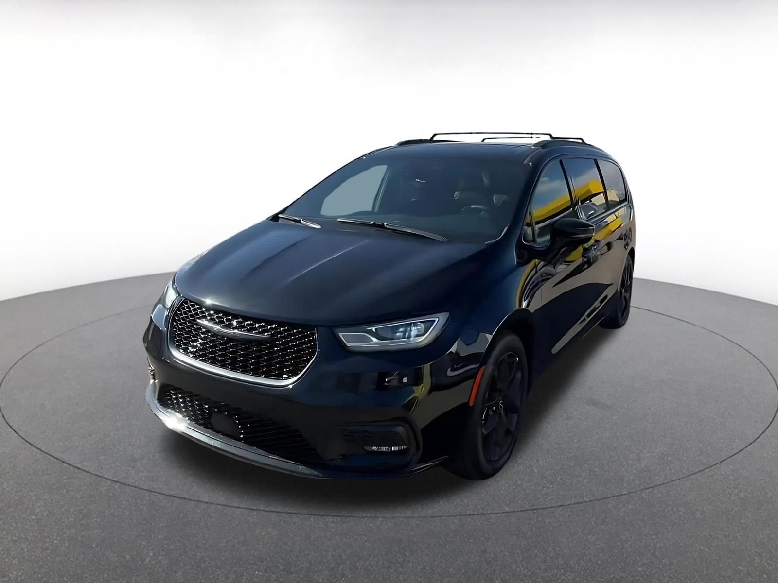 Thumbnail: 2025 Chrysler Pacifica - 7