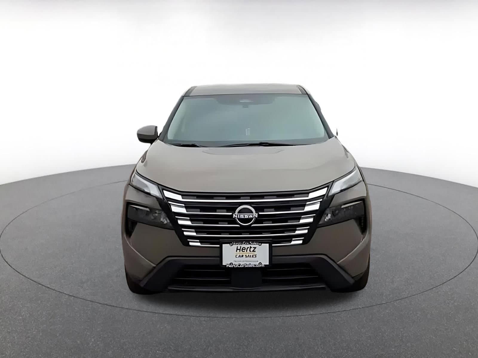 Thumbnail: 2025 Nissan Rogue - 4