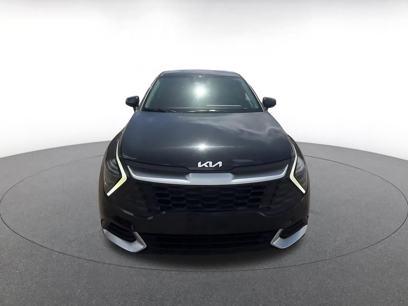 Thumbnail: 2025 Kia Sportage - 4