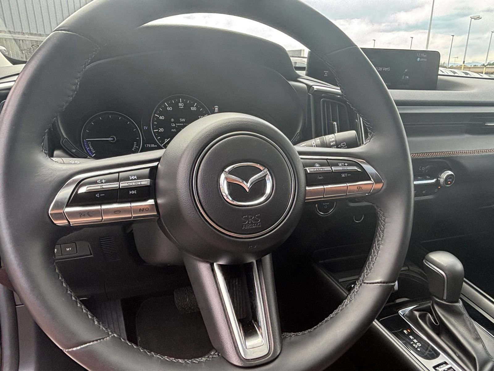 Thumbnail: 2025 Mazda CX-50 - 27