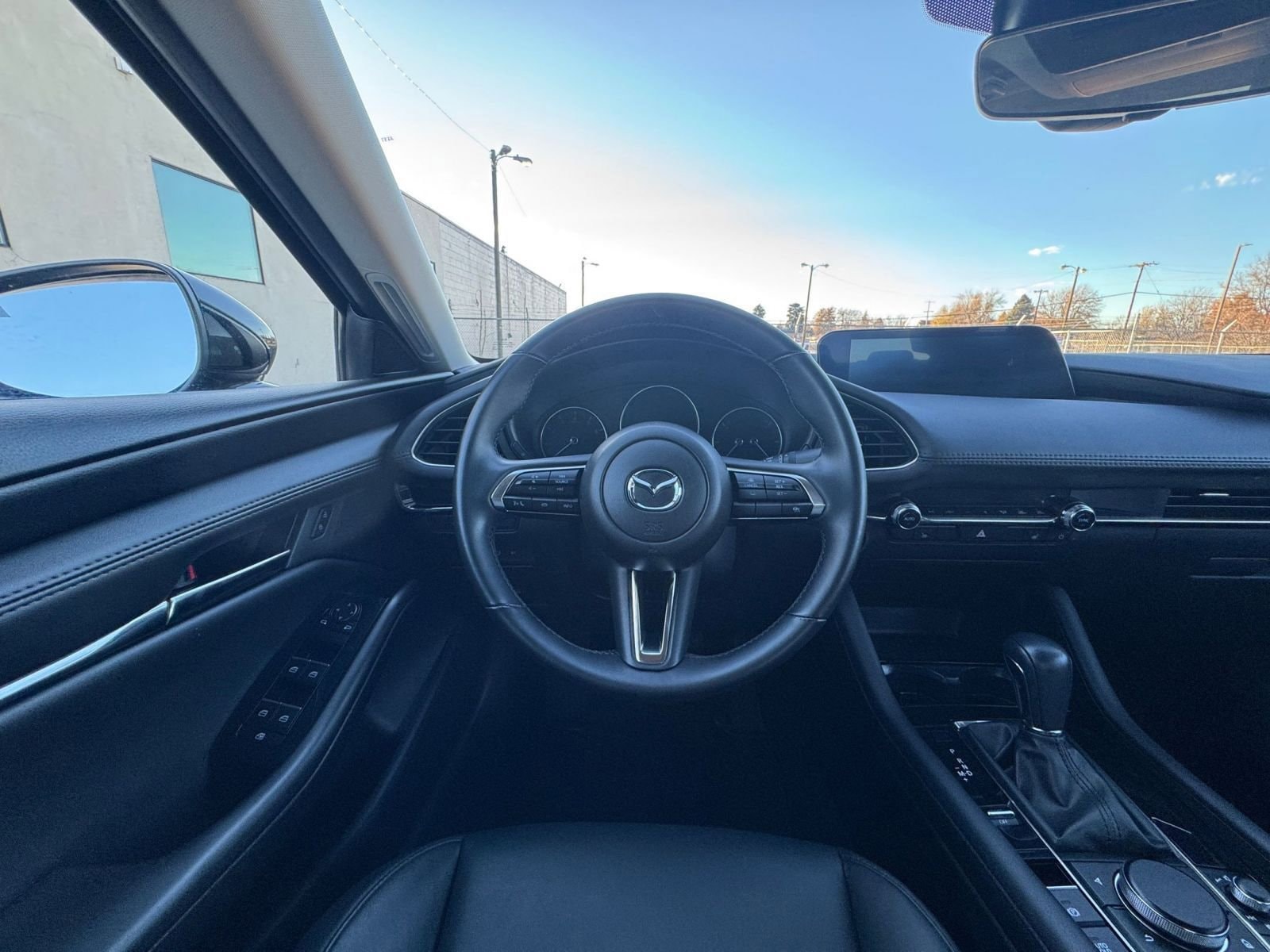 Thumbnail: 2025 Mazda Mazda3 - 32