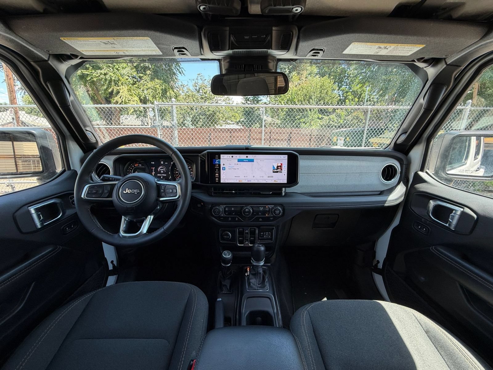 Thumbnail: 2025 Jeep Wrangler - 33