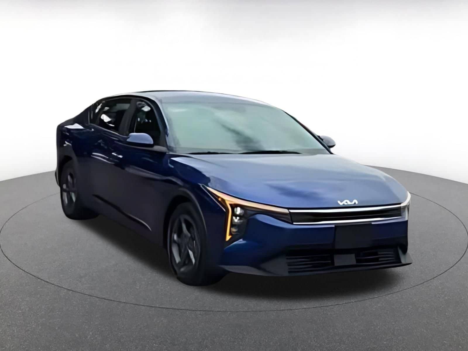 Thumbnail: 2026 Kia K4 - 14