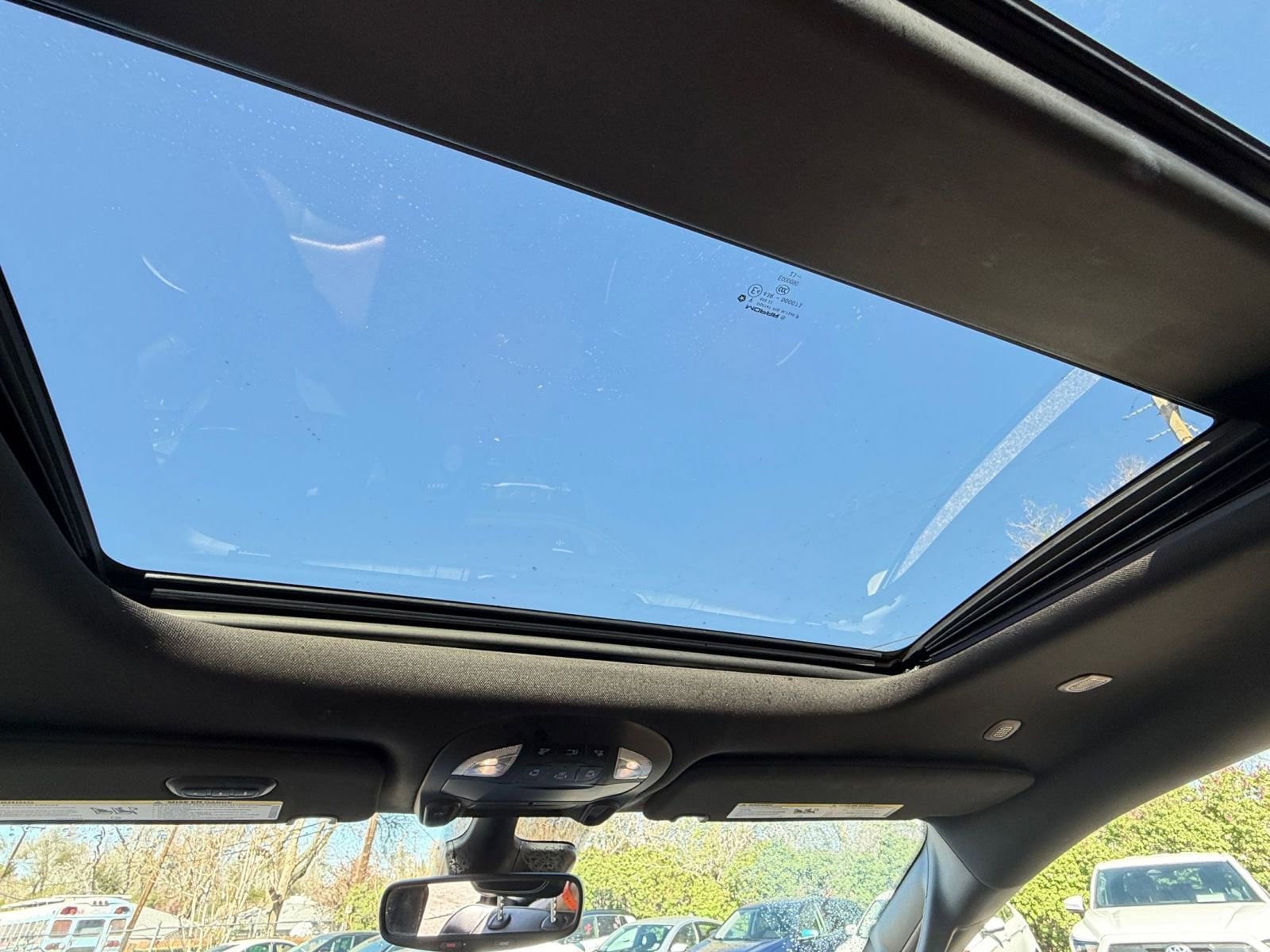 Thumbnail: 2025 Chrysler Pacifica - 27