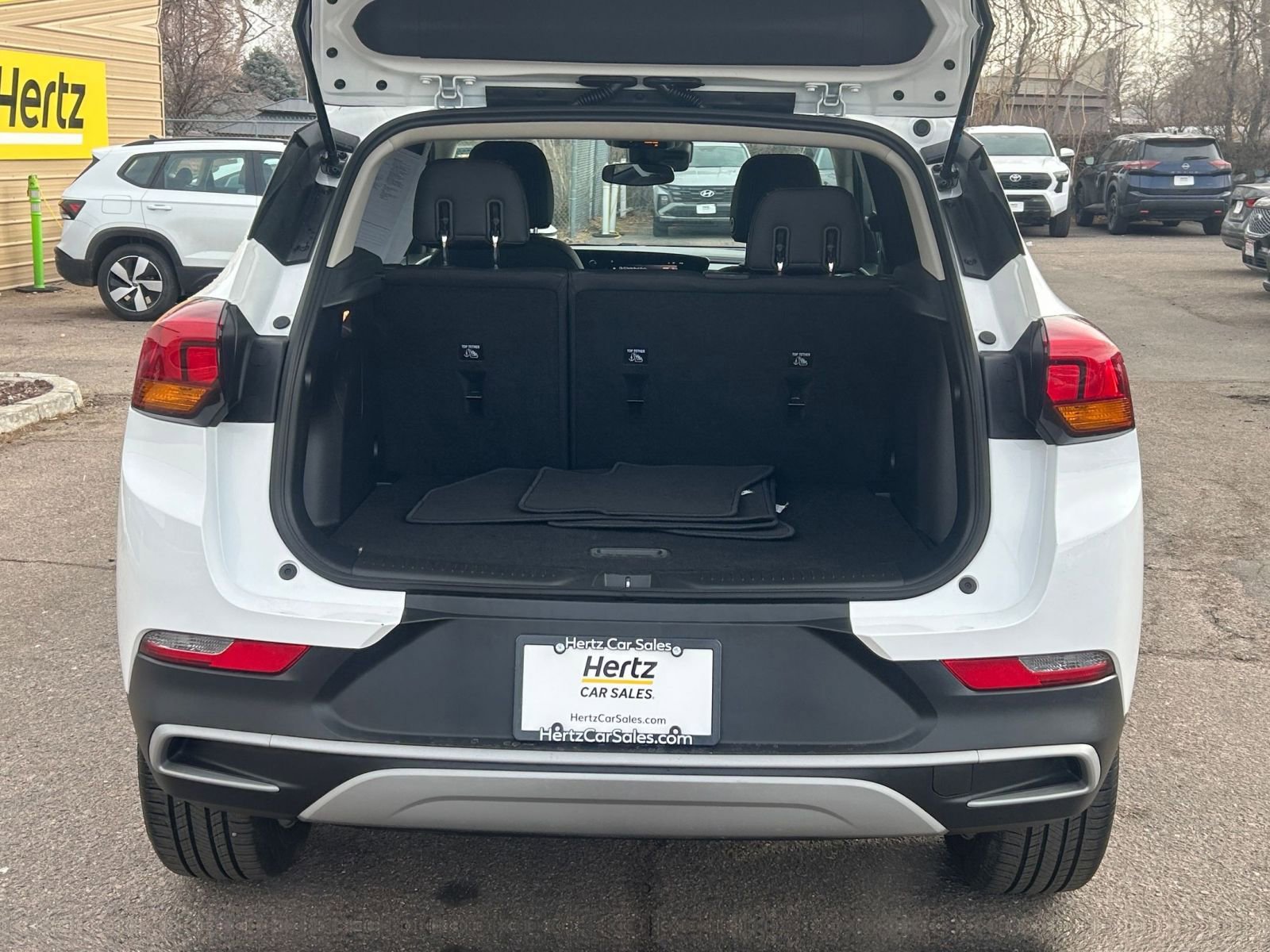 Thumbnail: 2025 Buick Encore GX - 32