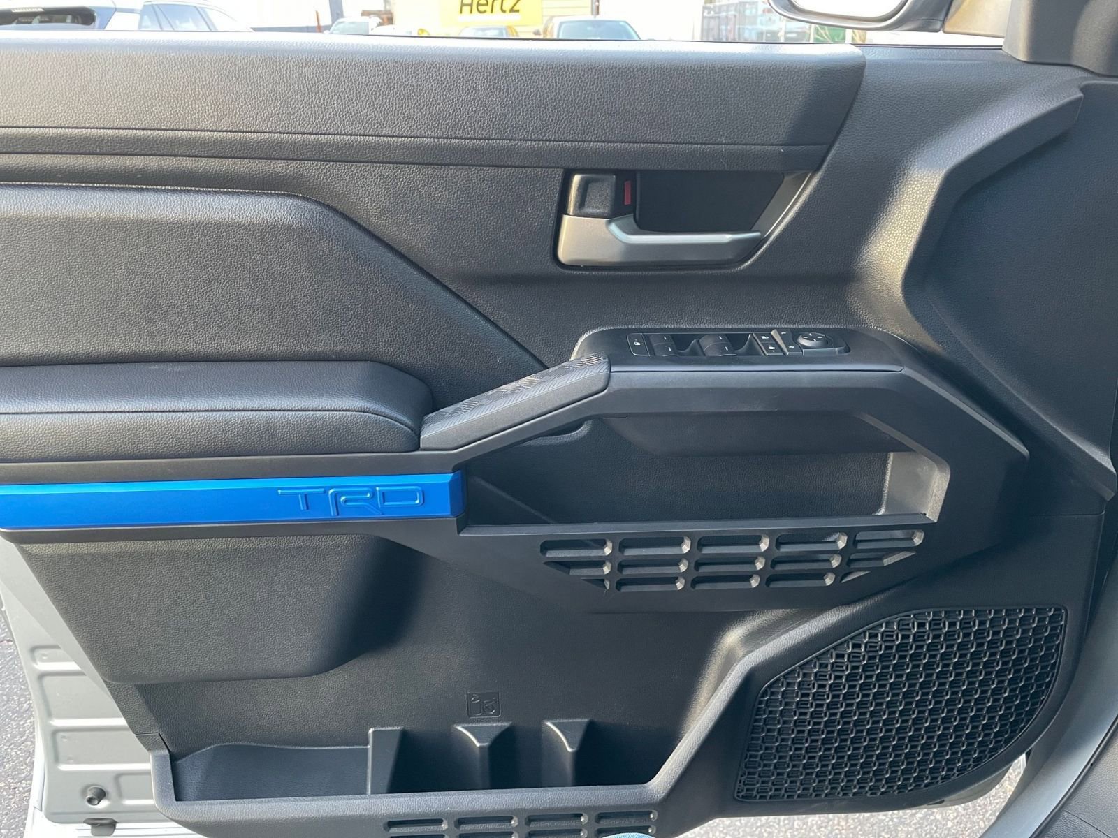 Thumbnail: 2025 Toyota Tacoma - 18