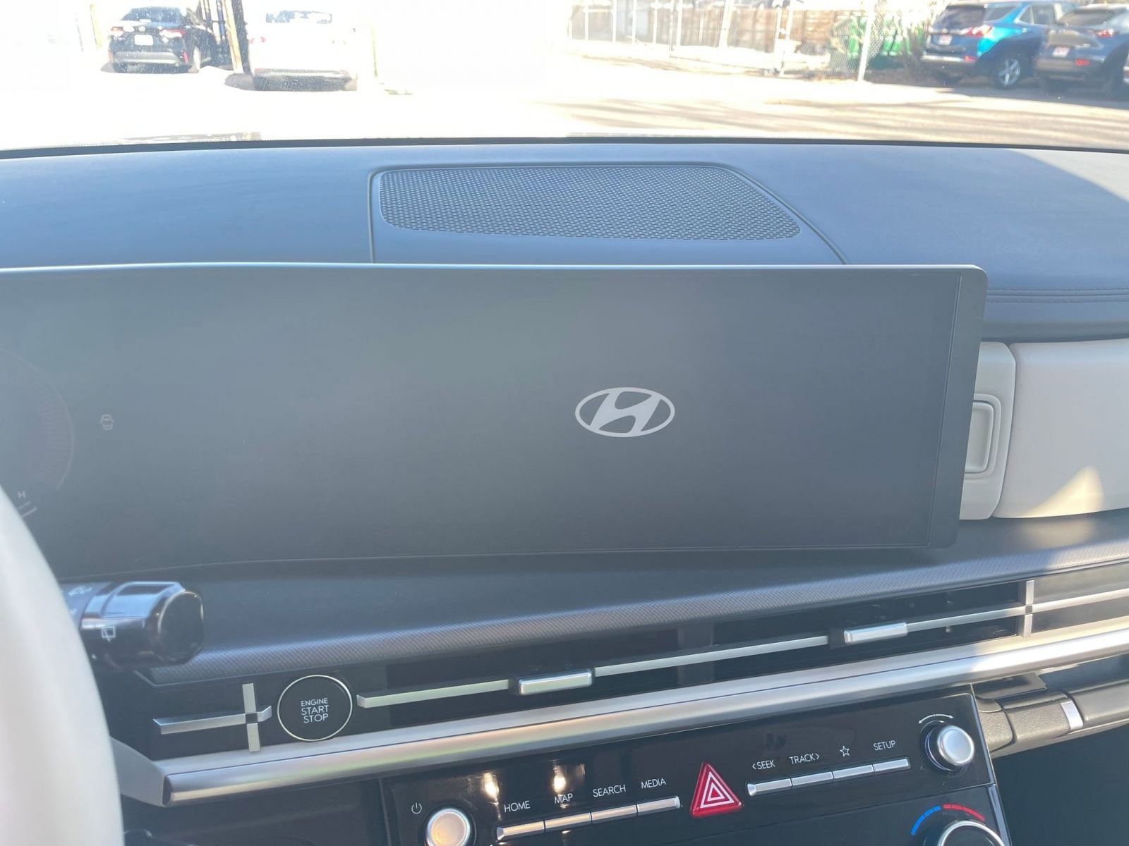 Thumbnail: 2025 Hyundai Santa Fe - 21