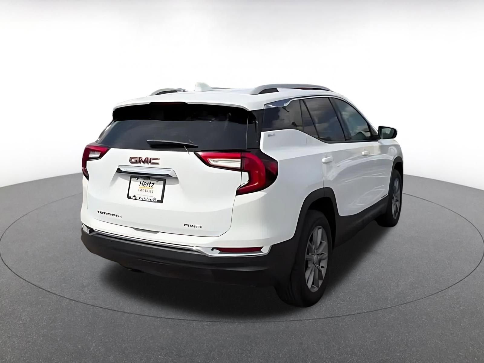 Thumbnail: 2024 GMC Terrain - 15