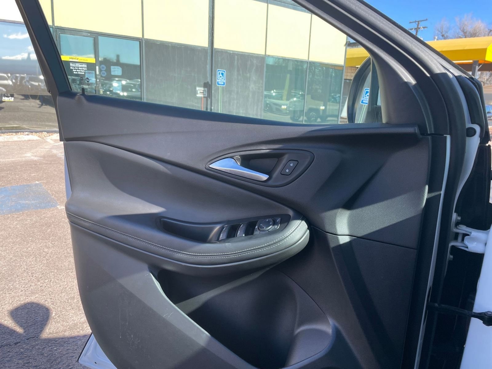 Thumbnail: 2025 Buick Encore GX - 18