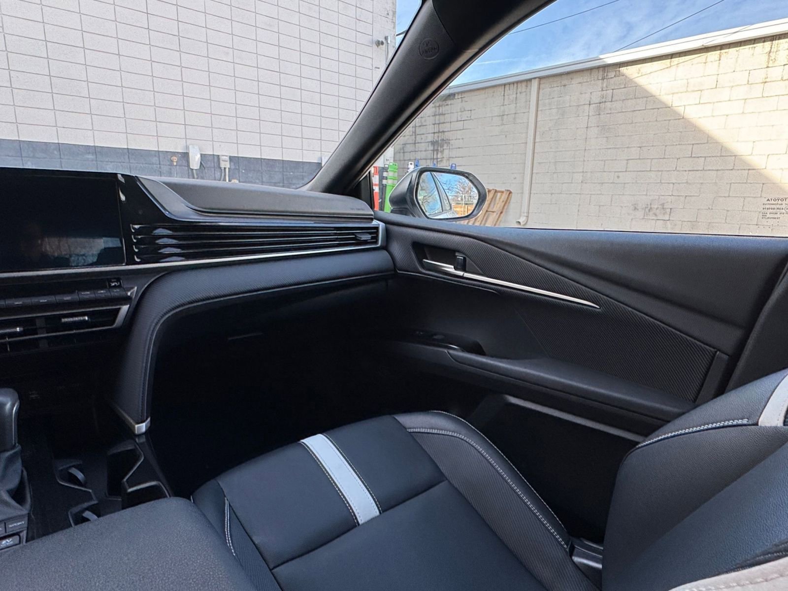 Thumbnail: 2025 Toyota Camry - 35