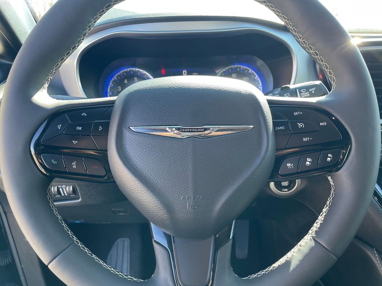 Thumbnail: 2025 Chrysler Pacifica - 27