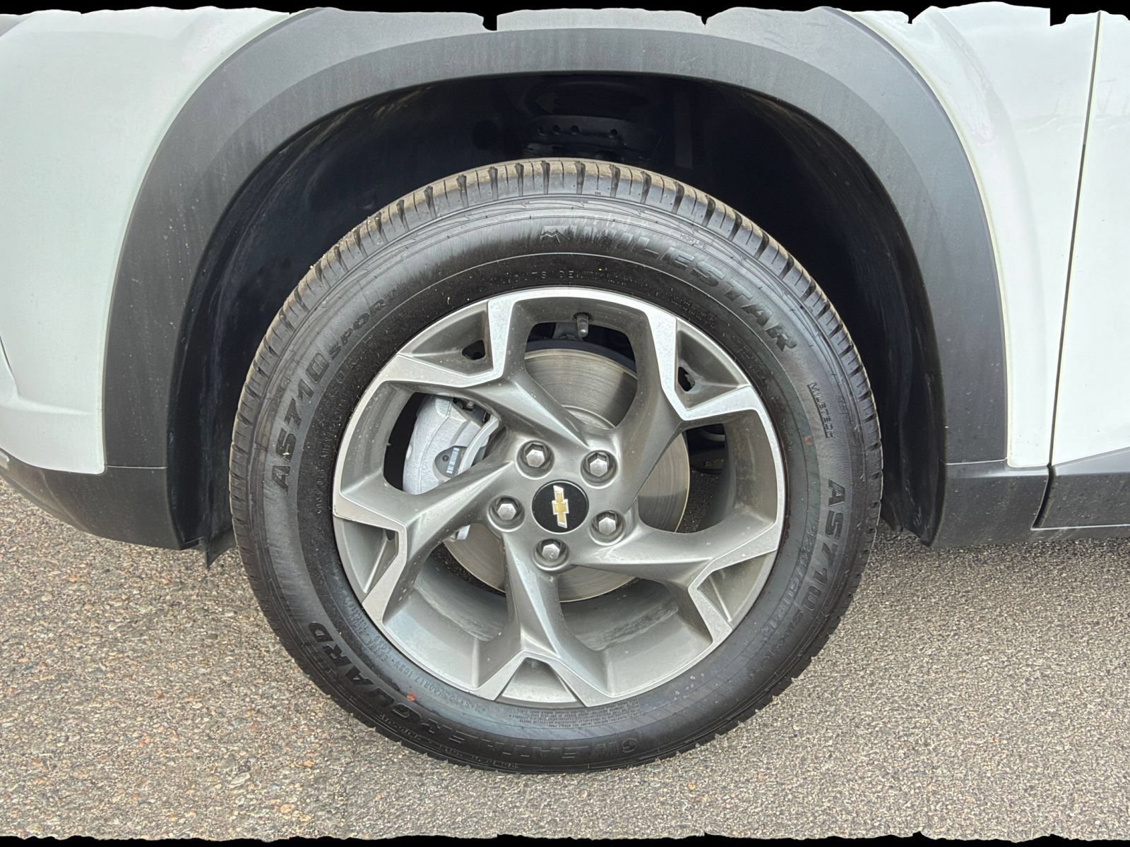 Thumbnail: 2025 Chevrolet Trax - 29
