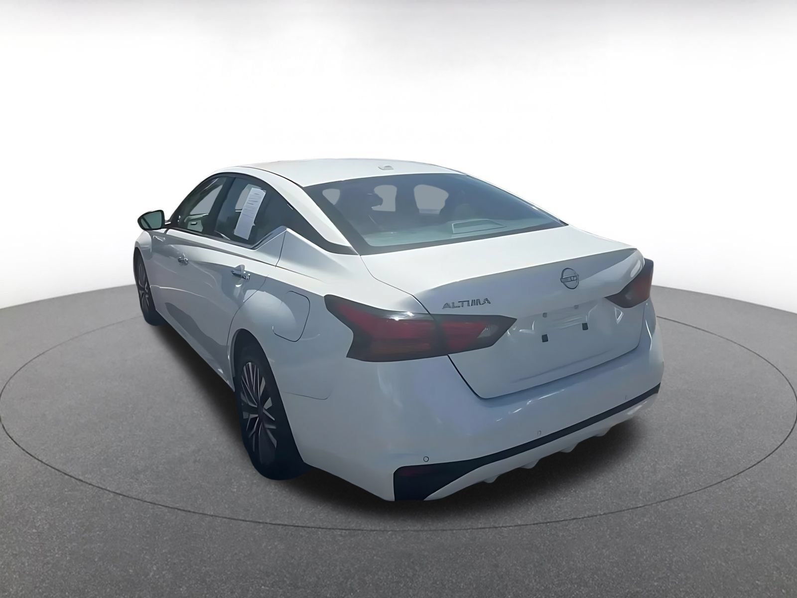 Thumbnail: 2025 Nissan Altima - 14