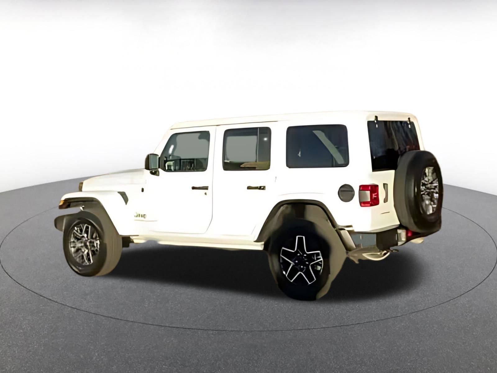 Thumbnail: 2025 Jeep Wrangler - 16